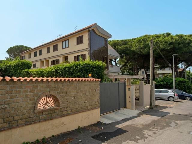Appartamento in vendita a Santa Marinella RM