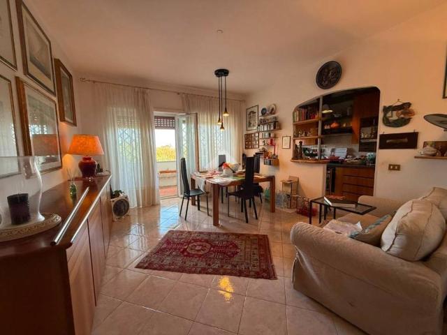 Appartamento in vendita a Santa Marinella RM
