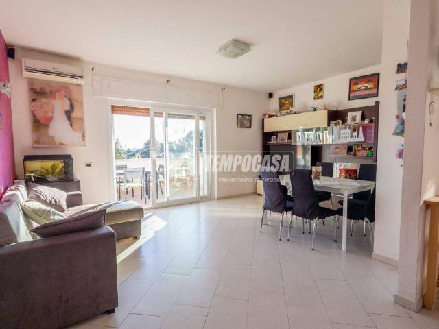 Appartamento in vendita a Santa Marinella RM