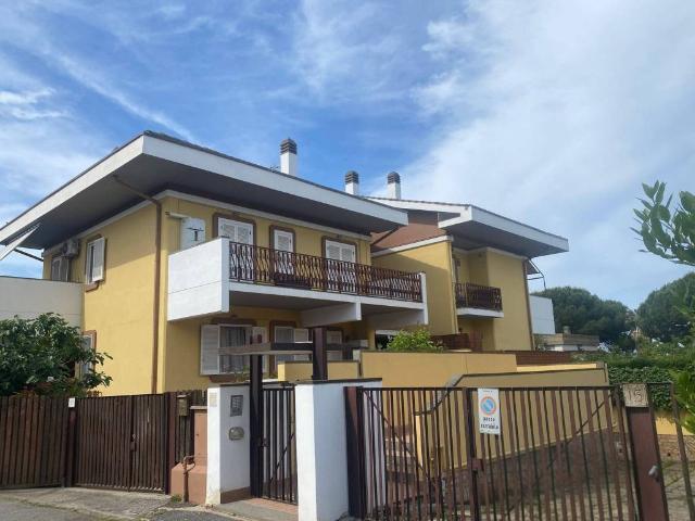 Appartamento in vendita a Santa Marinella RM