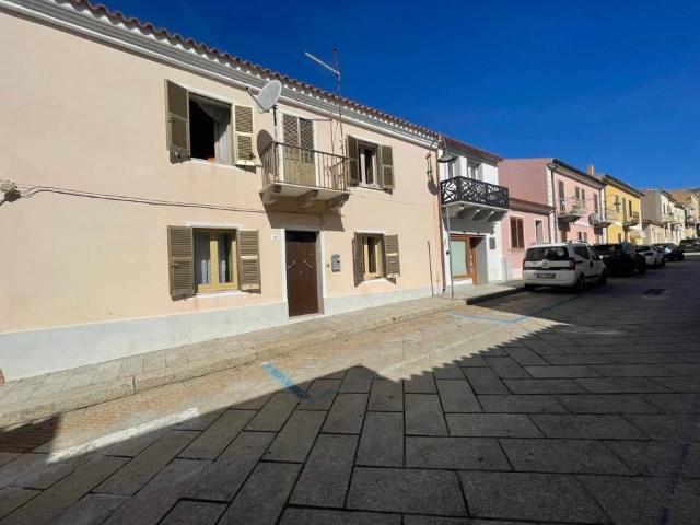 Appartamento in vendita a Santa Teresa Gallura OT