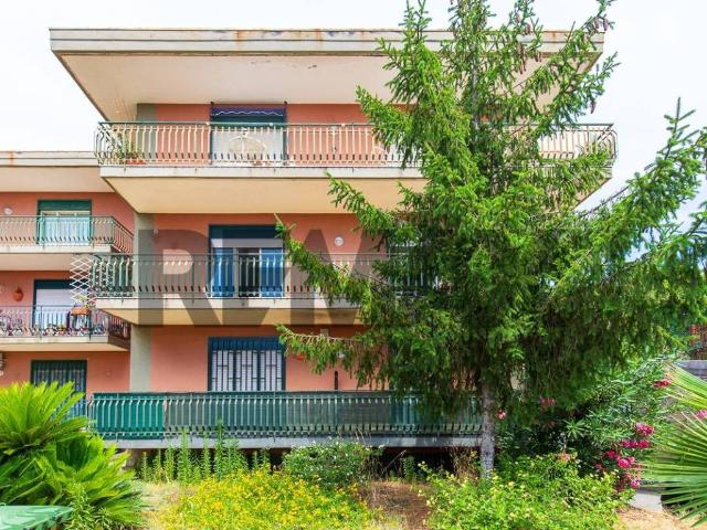 Appartamento in vendita a Santa Venerina CT