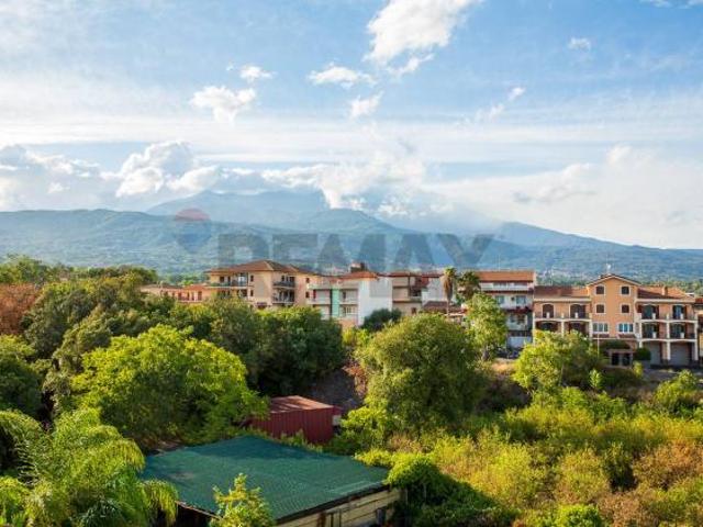 Appartamento in vendita a Santa Venerina, Cosentini