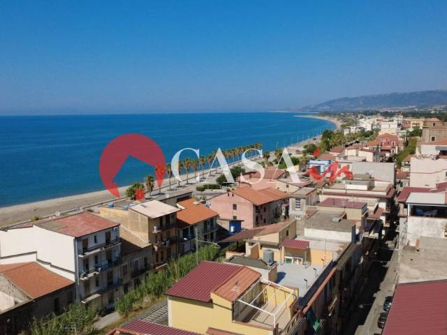 Appartamento in vendita a Sant'Agata di Militello