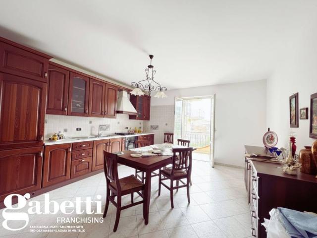 Appartamento in vendita a Sant'Agata di Militello ME