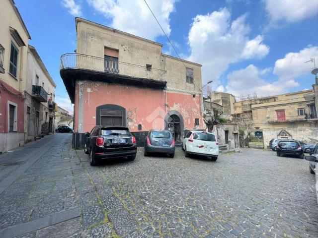 Appartamento in vendita a Sant'Anastasia NA