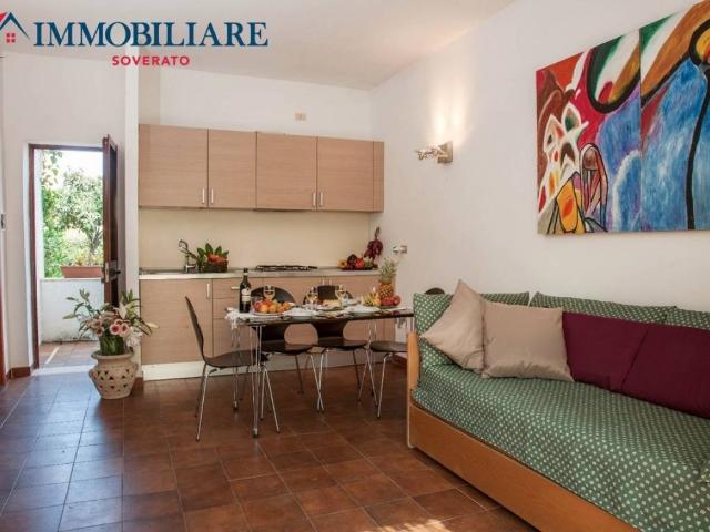 Appartamento in vendita a Sant'Andrea Apostolo dello Ionio CZ