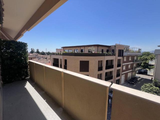 Appartamento in vendita a Santarcangelo di Romagna RN