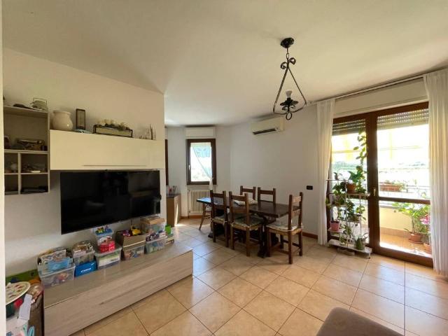 Appartamento in vendita a Santarcangelo di Romagna RN