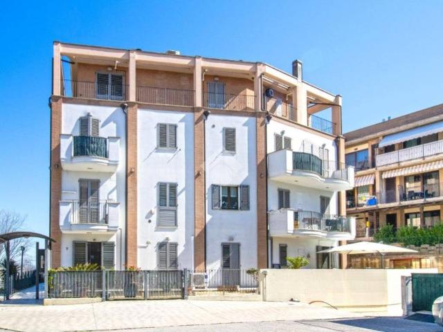 Appartamento in vendita a Sant'Elpidio a Mare FM
