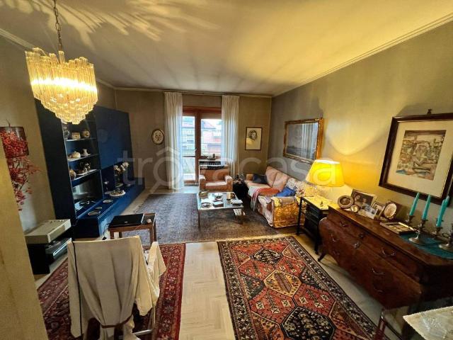 Appartamento in vendita a Santena via Principe Amedeo, 34