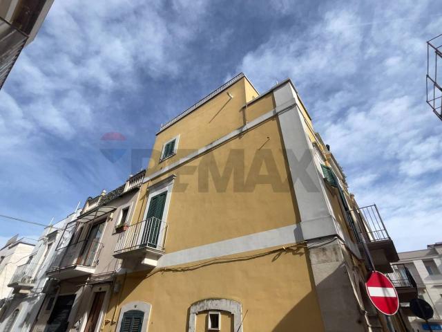 Appartamento in vendita a Santeramo In Colle