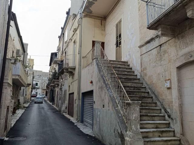 Appartamento in vendita a Santeramo in Colle BA
