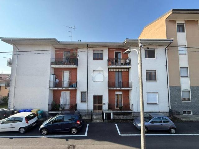 Appartamento in vendita a Santhià VC