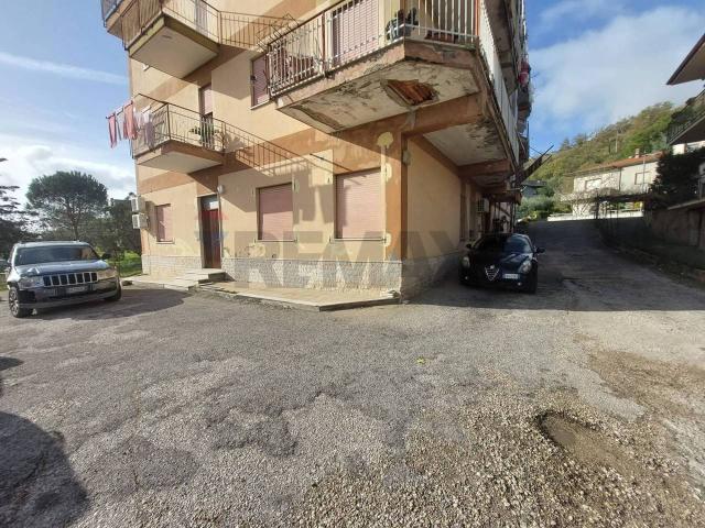 Appartamento in vendita a Santi Cosma E Damiano