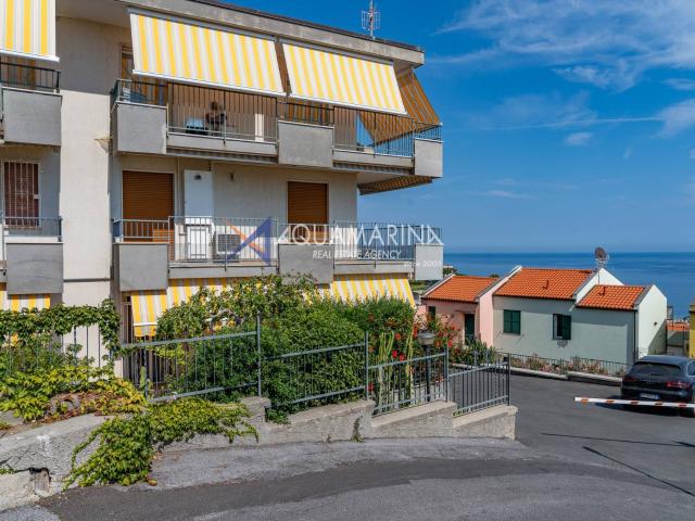 Appartamento in vendita a Santo Stefano al Mare