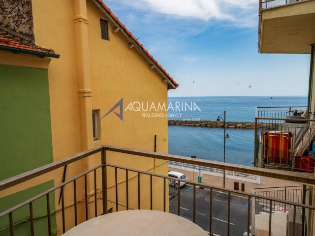 Appartamento in vendita a Santo Stefano al Mare