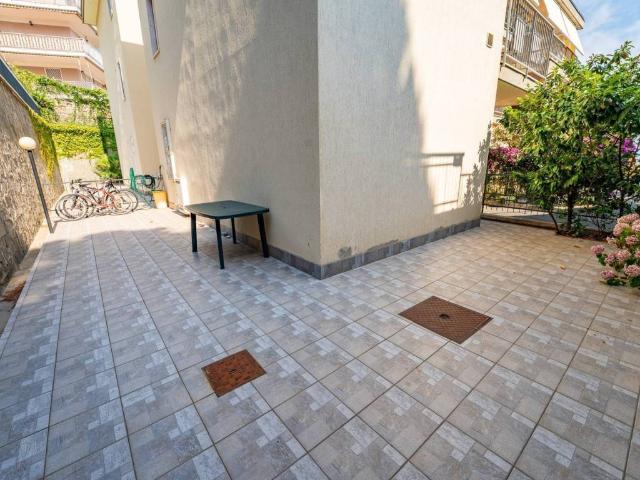 Appartamento in vendita a Santo Stefano al Mare IM