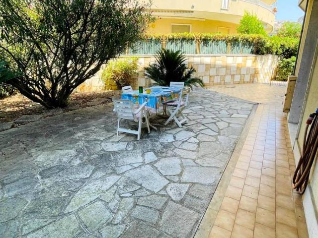 Appartamento in vendita a Santo Stefano al Mare IM