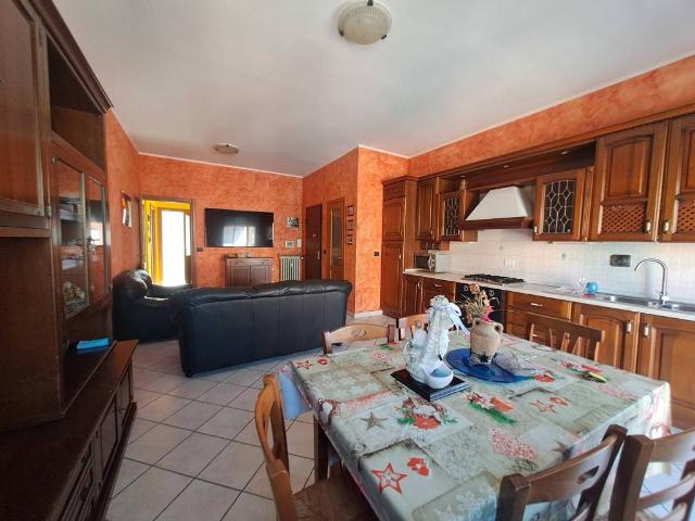 Appartamento in vendita a Santo Stefano Belbo CN