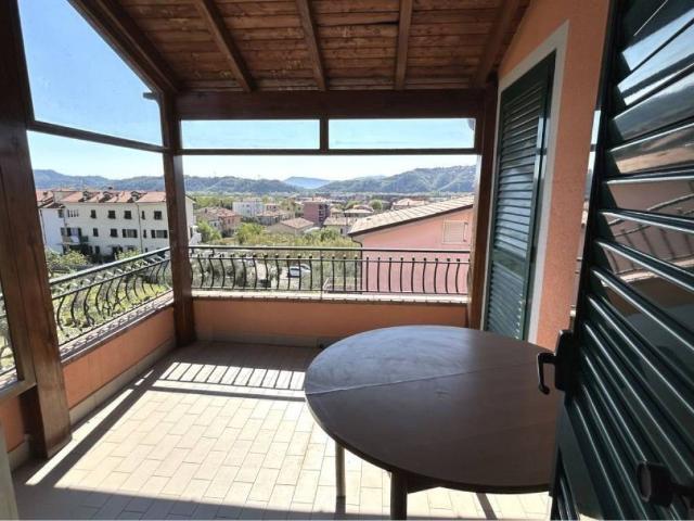 Appartamento in vendita a Santo Stefano di Magra SP