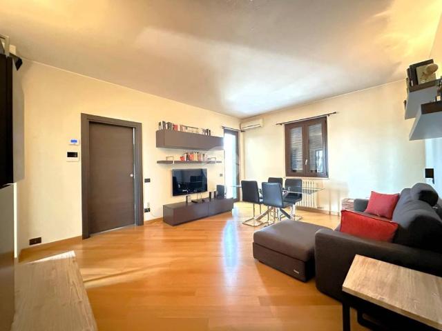 Appartamento in vendita a Santo Stefano Ticino MI