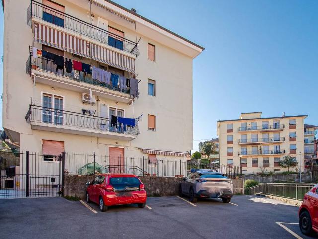 Appartamento in vendita a Sant'Olcese GE