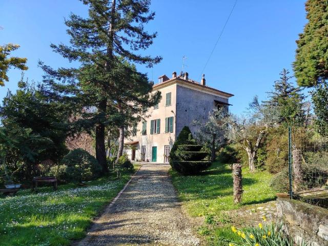 Appartamento in vendita a Sant'Olcese GE