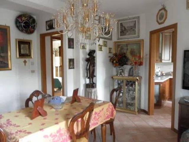 Appartamento in vendita a Sassoferrato AN