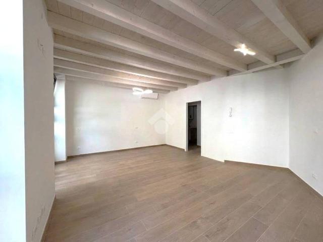 Appartamento in vendita a Sarnico BG