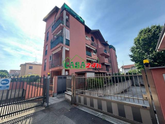 Appartamento in vendita a Saronno VA