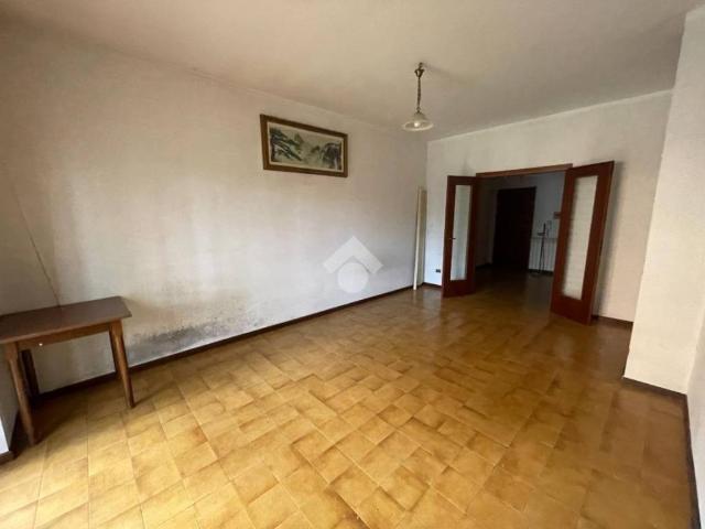 Appartamento in vendita a Saronno VA