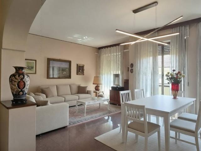 Appartamento in vendita a Saronno VA