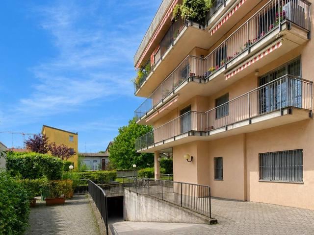 Appartamento in vendita a Saronno VA