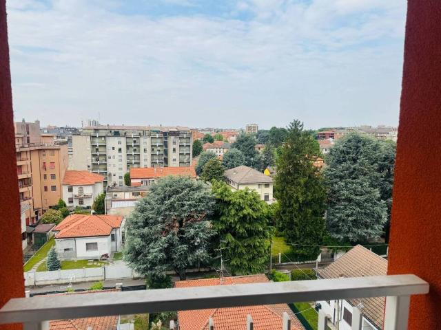 Appartamento in vendita a Saronno VA