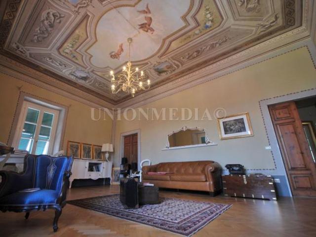 Appartamento in vendita a Sarzana
