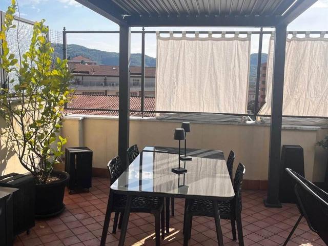 Appartamento in vendita a Sarzana