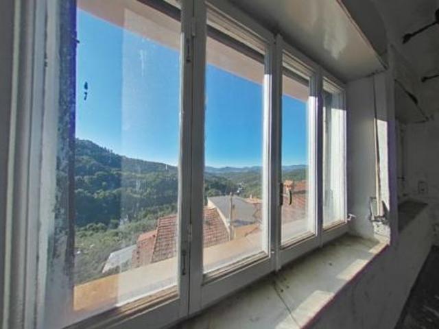 Appartamento in vendita a Sarzana