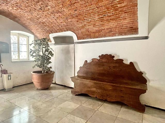 Appartamento in vendita a Sarzana SP
