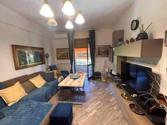 Appartamento in vendita a Sarzana SP