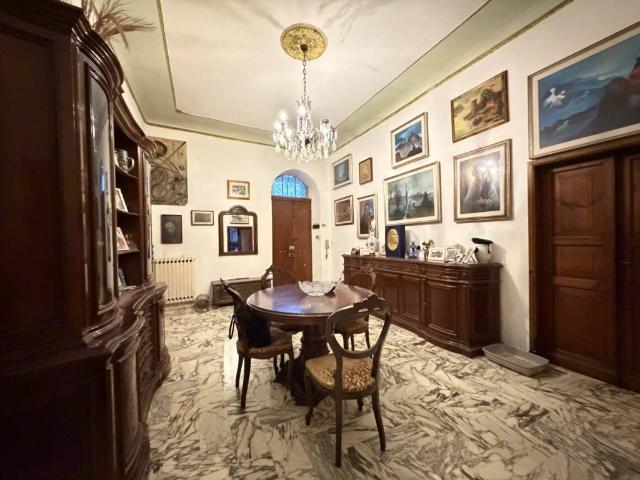 Appartamento in vendita a Sarzana SP