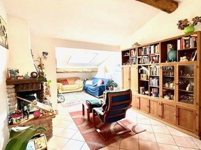 Appartamento in vendita a Sarzana SP