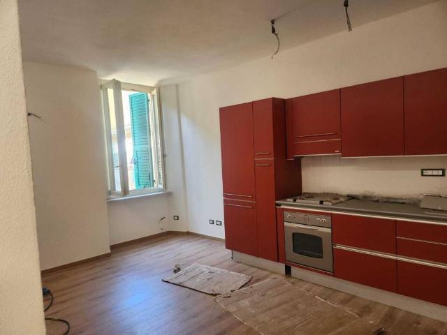 Appartamento in vendita a Sarzana SP