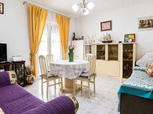 Appartamento in vendita a Sarzana SP