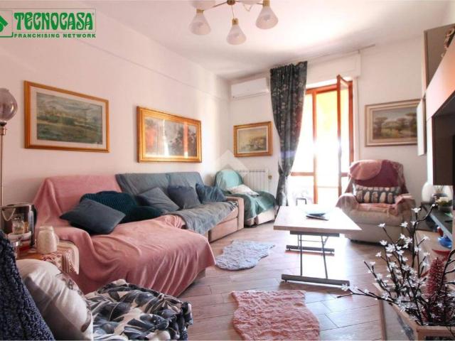 Appartamento in vendita a Sarzana SP