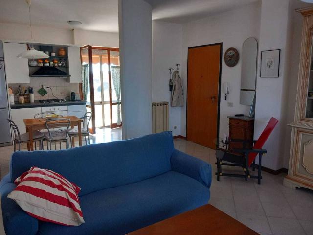 Appartamento in vendita a Sarzana SP