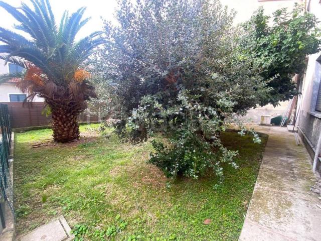 Appartamento in vendita a Sarzana viale Giuseppe Mazzini