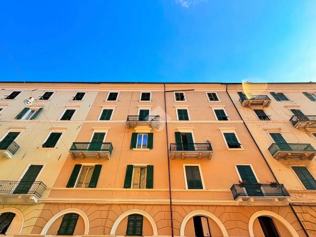 Appartamento in vendita a Savona