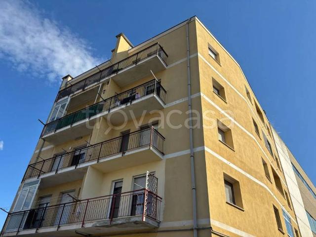 Appartamento in vendita a Savona via Molinero, 2
