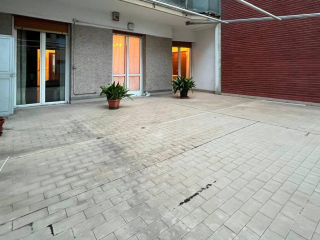 Appartamento in vendita a Savona, Villapiana